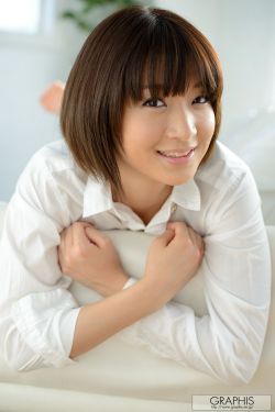 美女房客